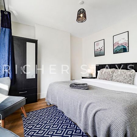Watford Large 5Br Home - Contractors & Families Eksteriør bilde